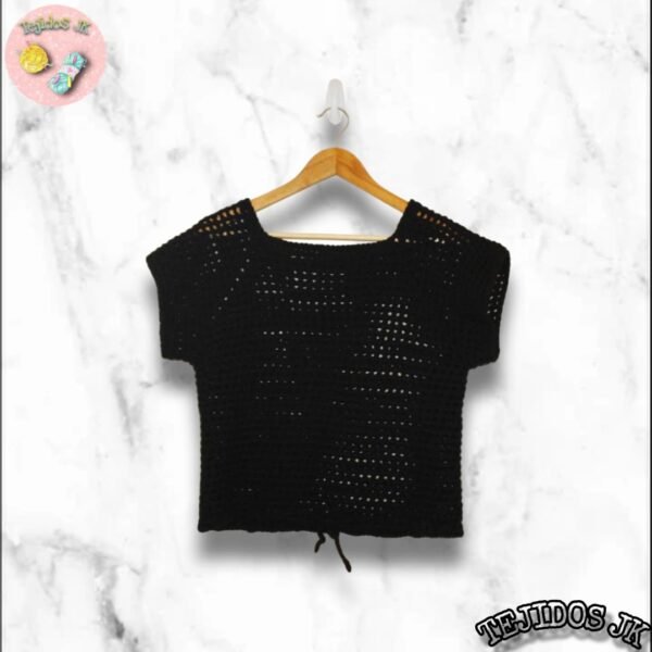 Blusa Negra Modelo 2